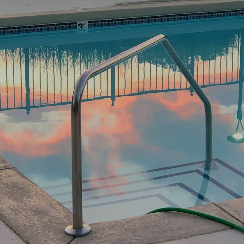 pintar piscinas de poliéster o fibra